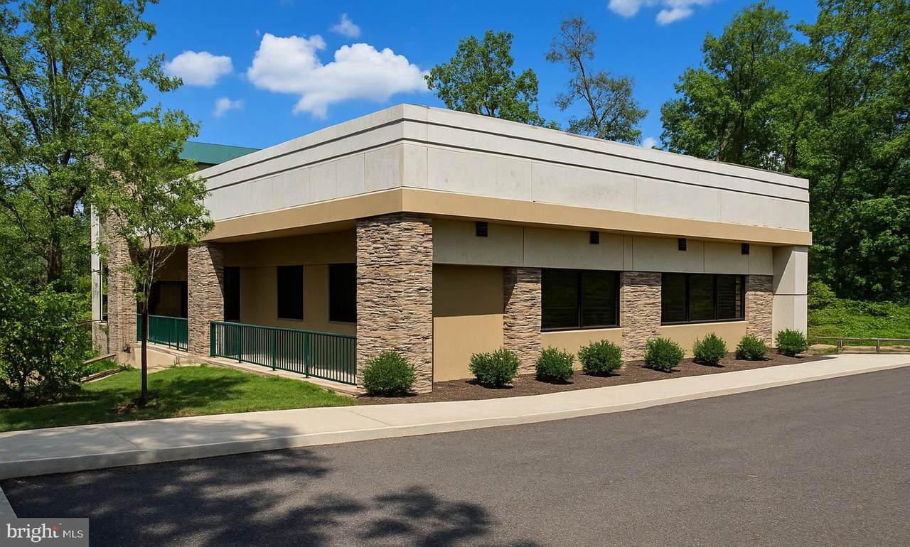 3407 Chester Pike - Photo 1