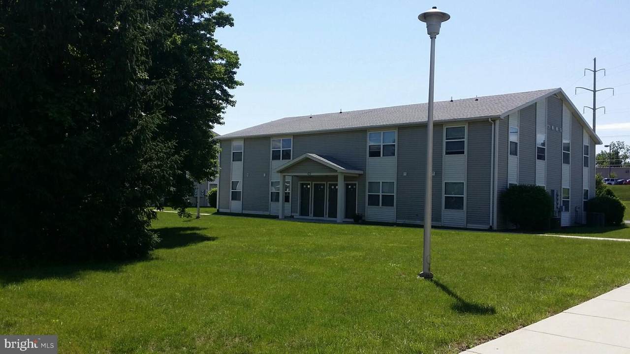 2300 Vartan Court - Photo 1