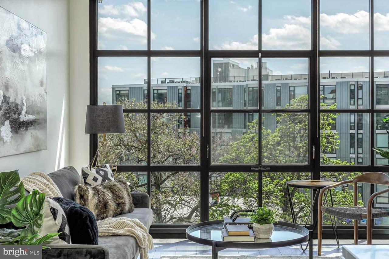 2030 8TH Street - Photo 1