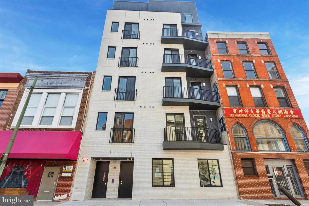 225-27 12TH Street - Photo 1