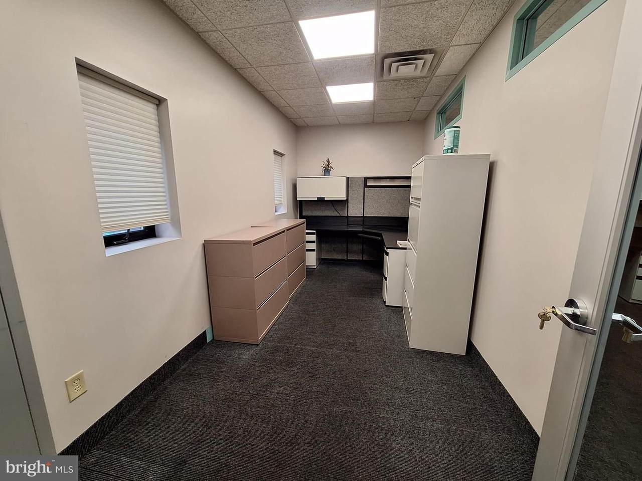 19 Jackson Avenue - Photo 1