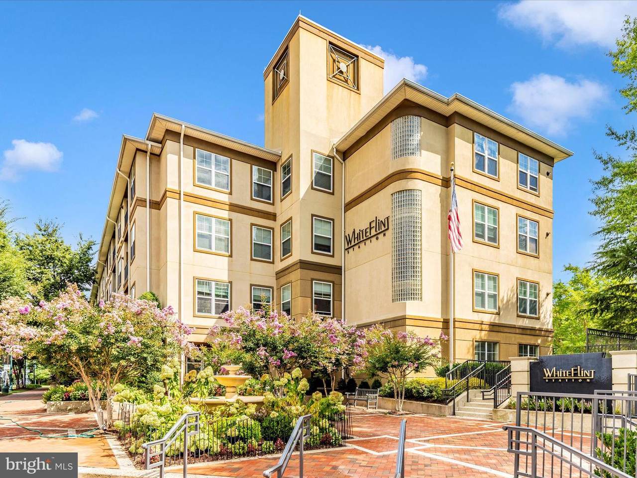 11800 Old Georgetown - Photo 1