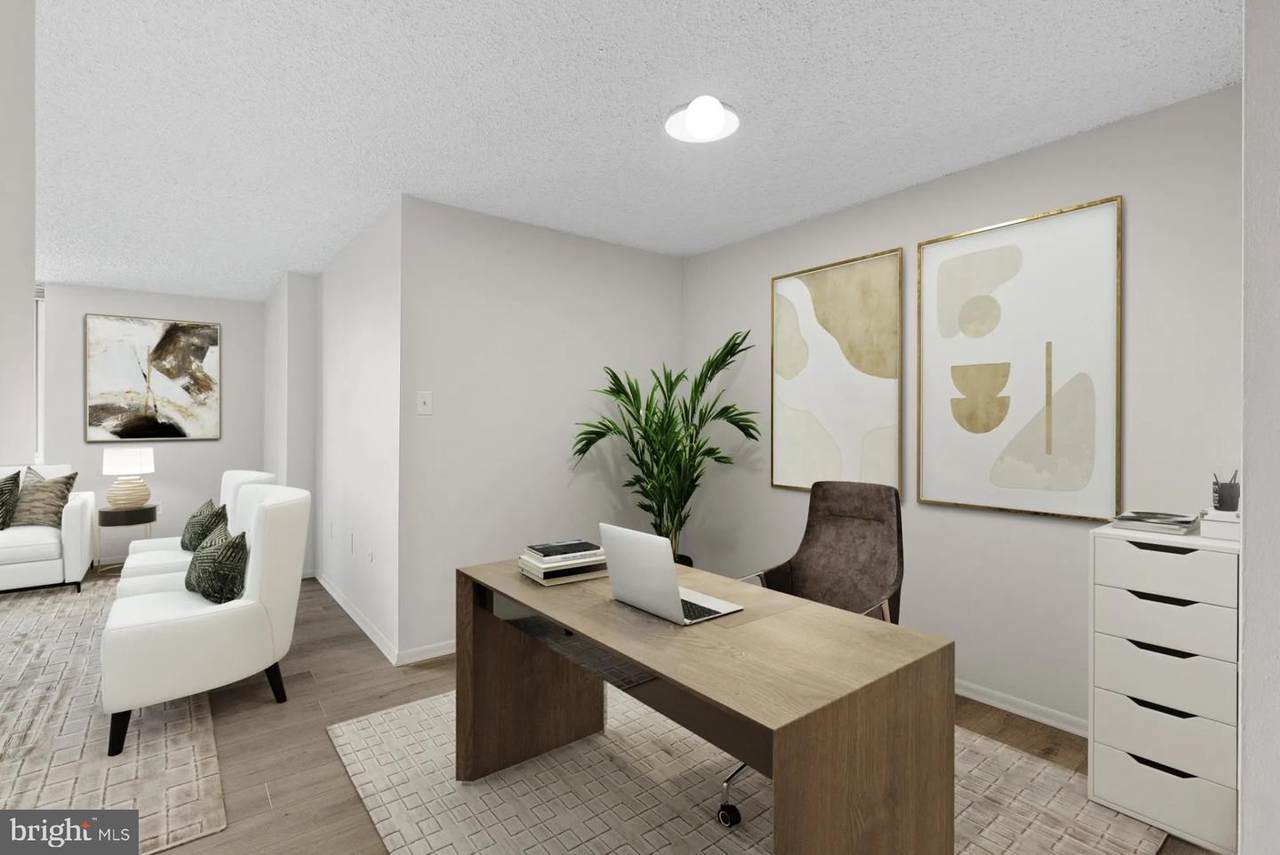 1500 Locust Street - Photo 1