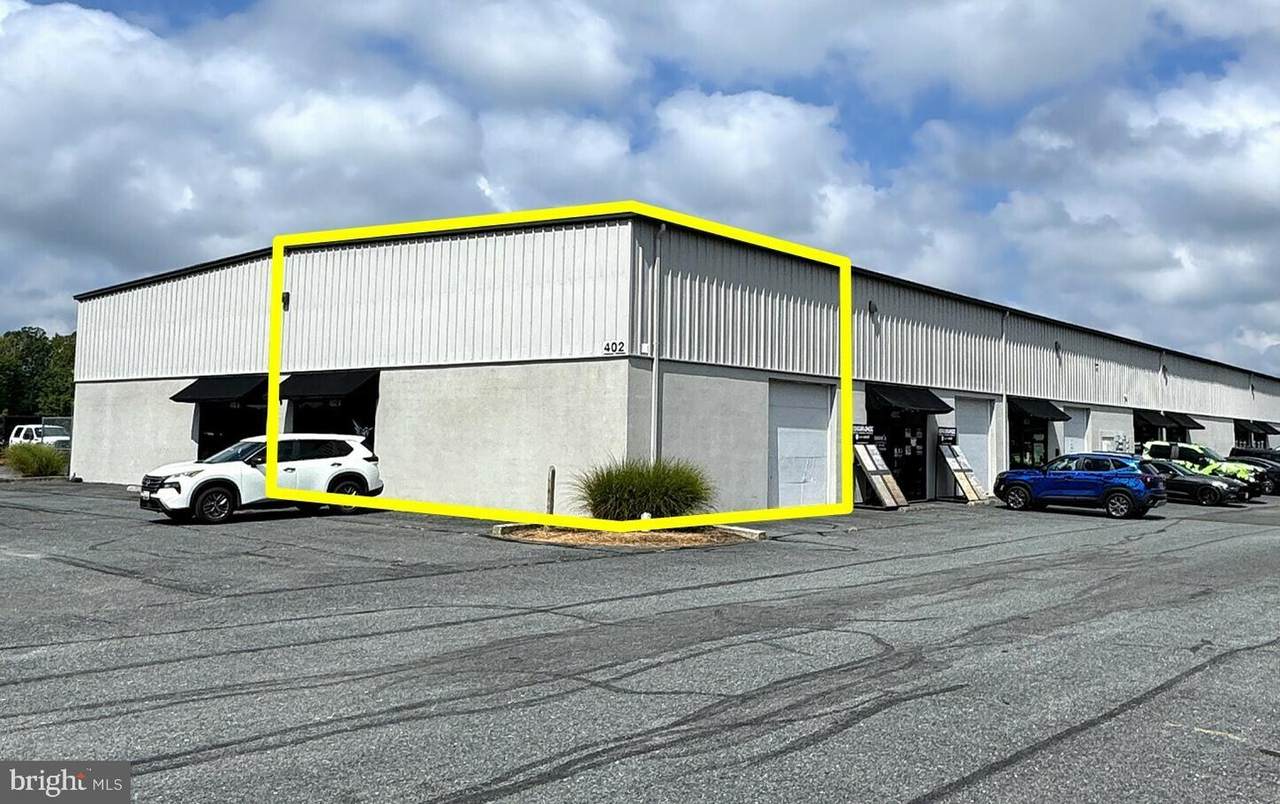 402 Brown Street - Photo 1