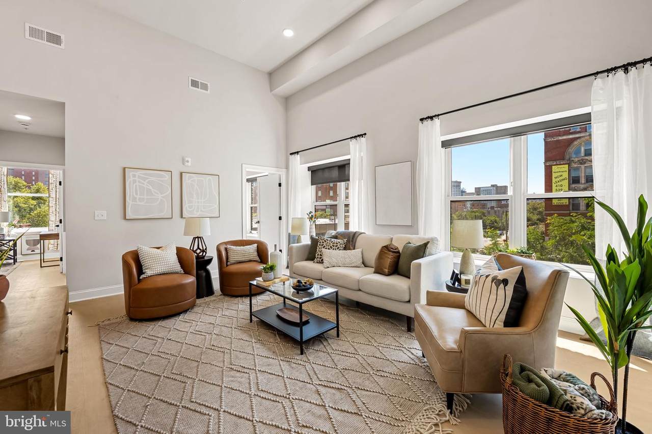 600 Howard Street - Photo 1