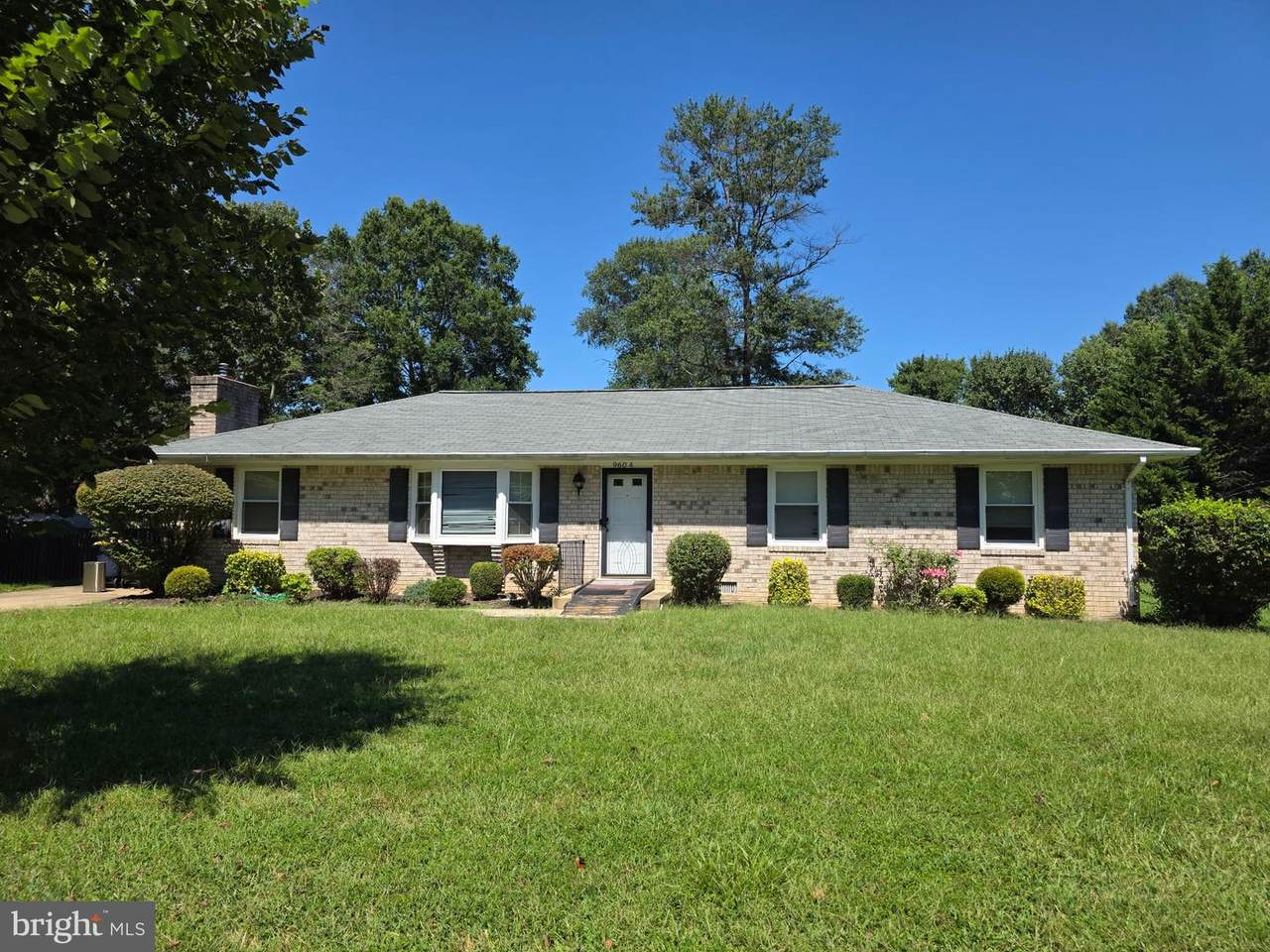 9604 Middleridge Court - Photo 1