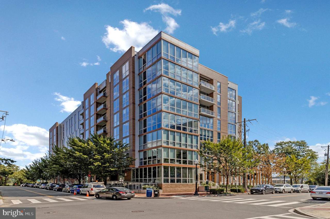 88 V Street - Photo 1