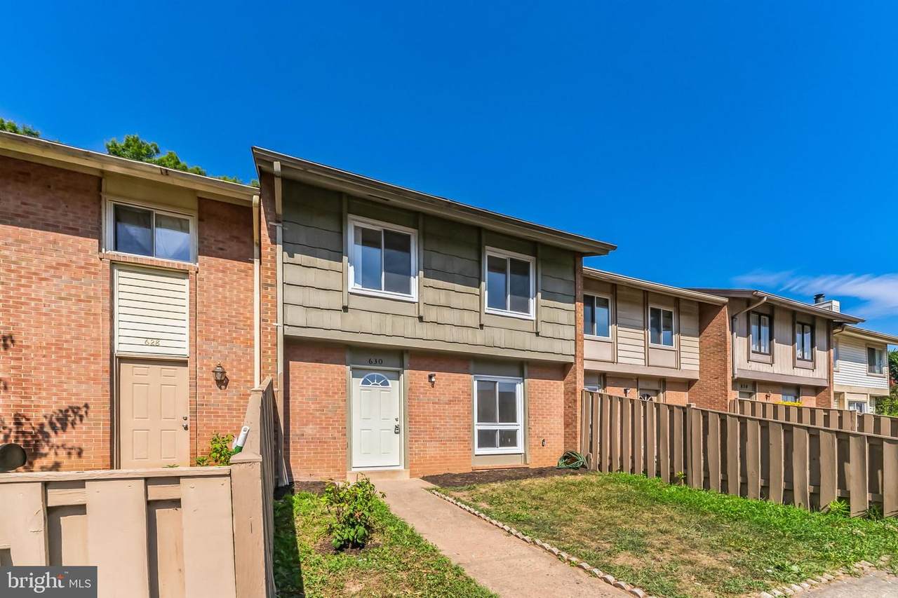 630 Clearwater Court - Photo 1