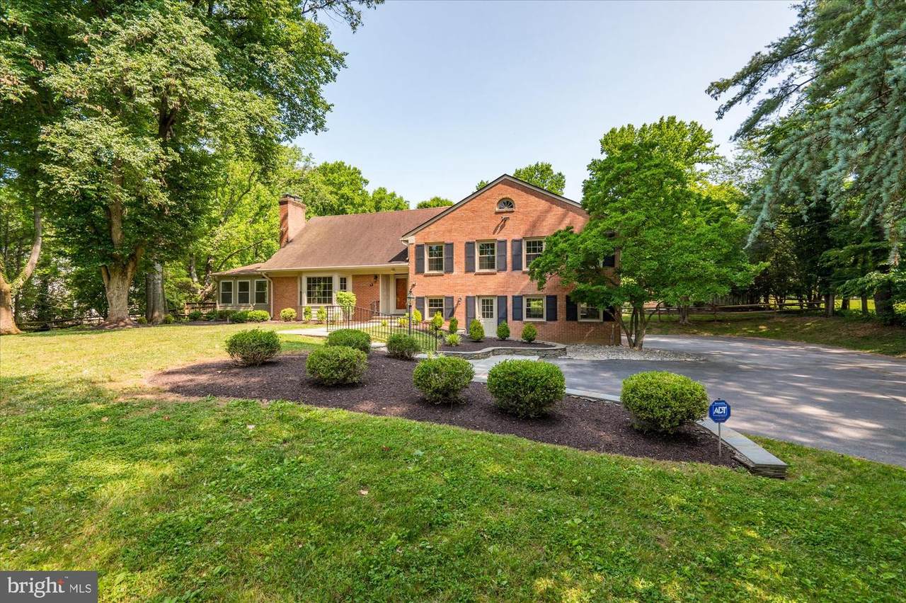 10120 Chapel Road - Photo 1