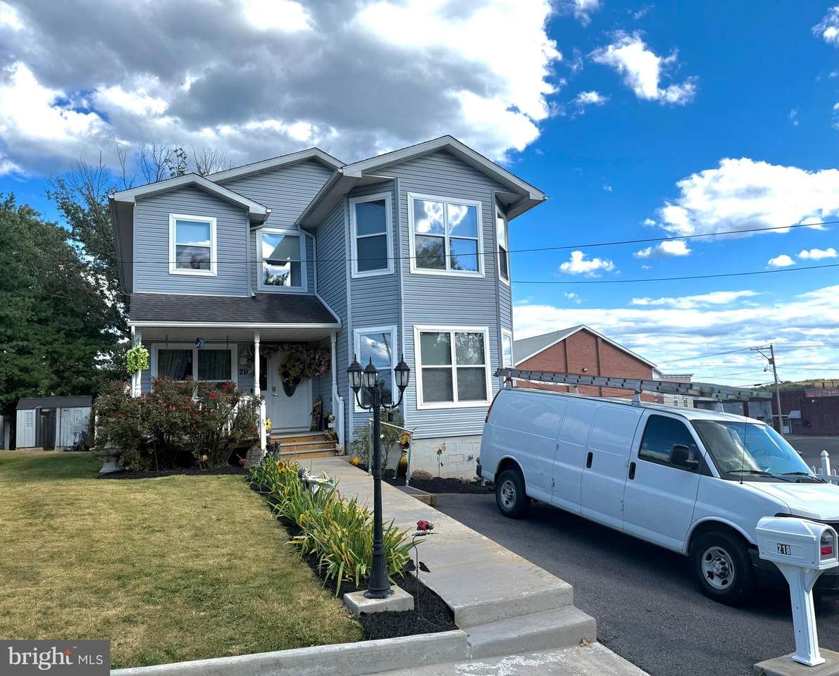 218 Wempe Drive - Photo 1