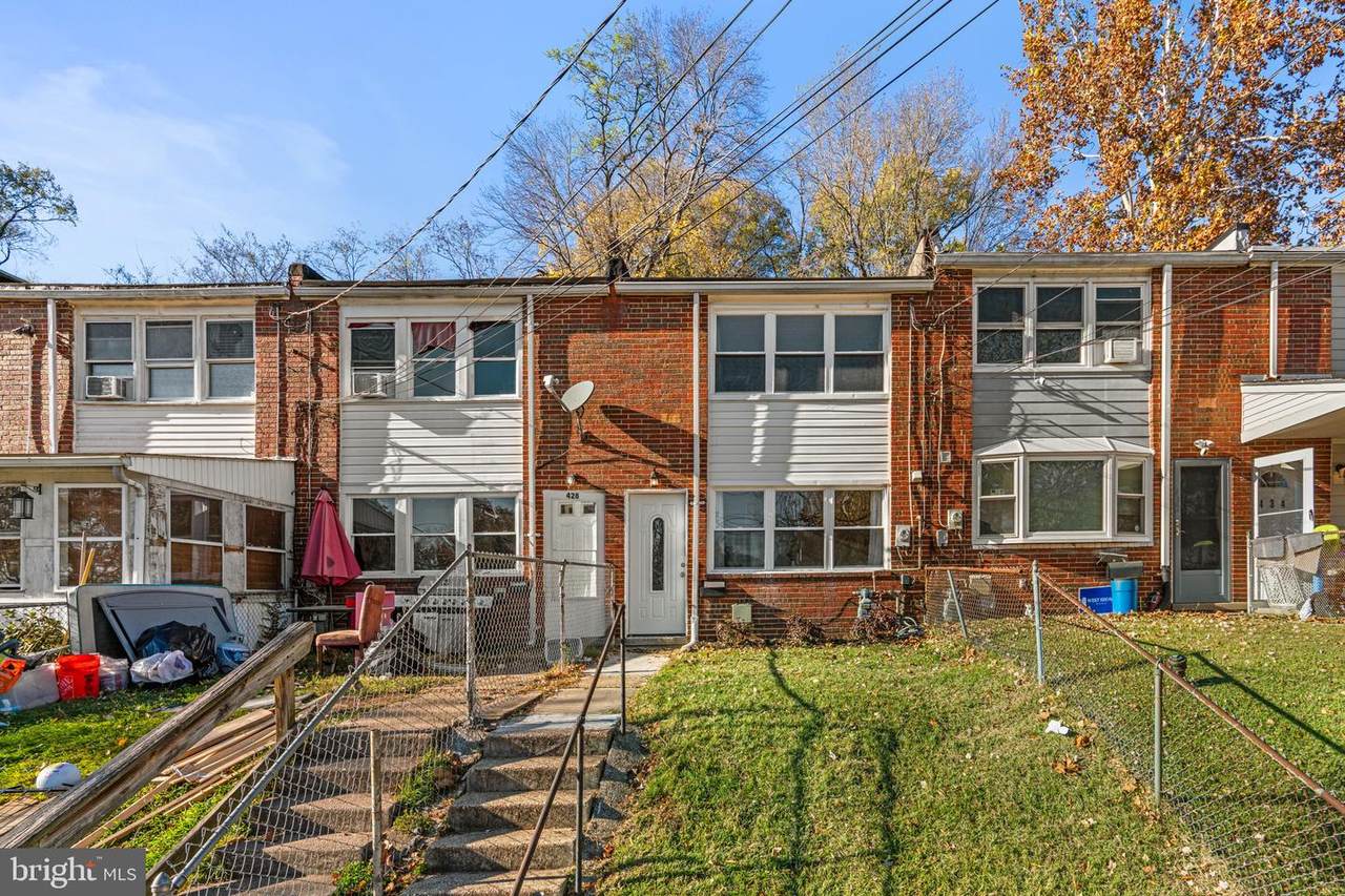 430 Burbank Court - Photo 1