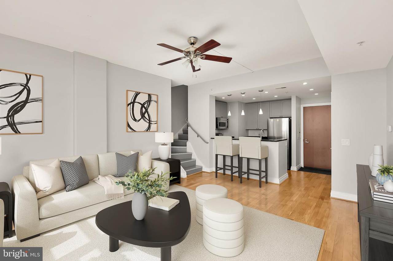 2120 Vermont Avenue - Photo 1