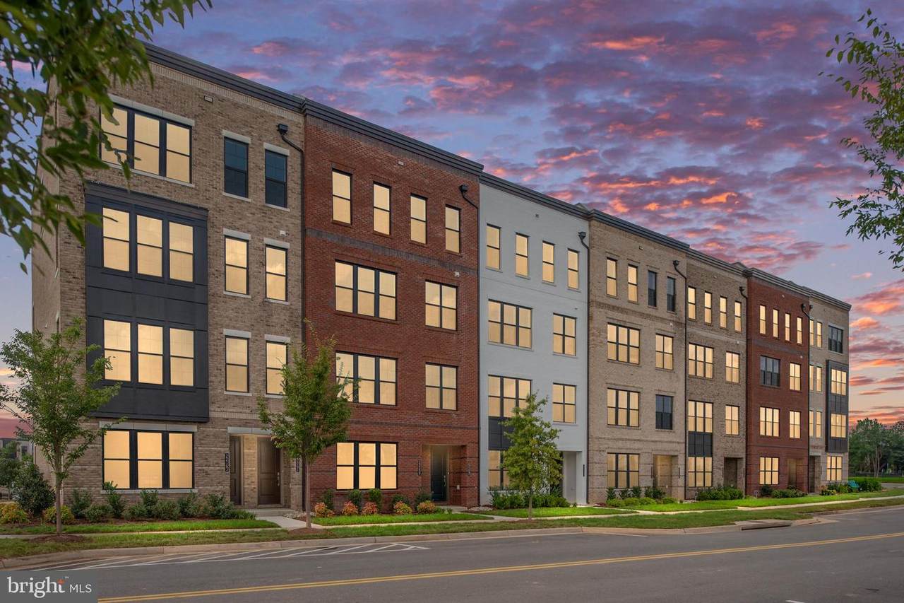 22141 Midmoore Drive - Photo 1