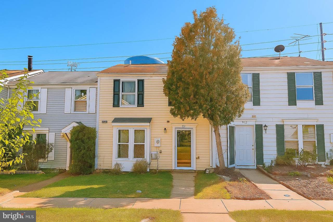 532 Riggs Court - Photo 1