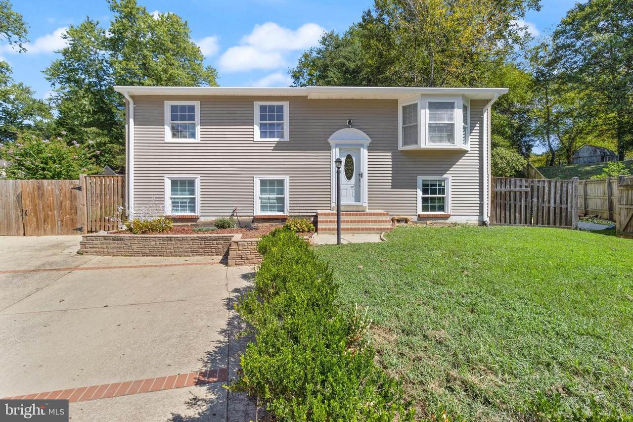 13730 Marilyn Court - Photo 1