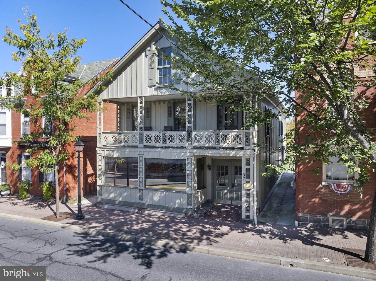 37 Middle Street - Photo 1