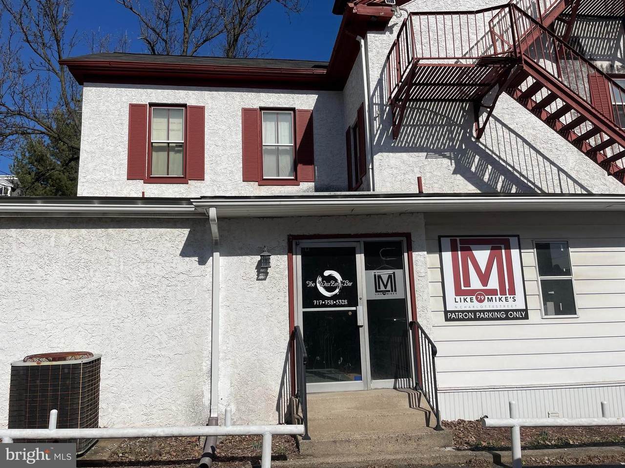 79 Charlotte Street - Photo 1