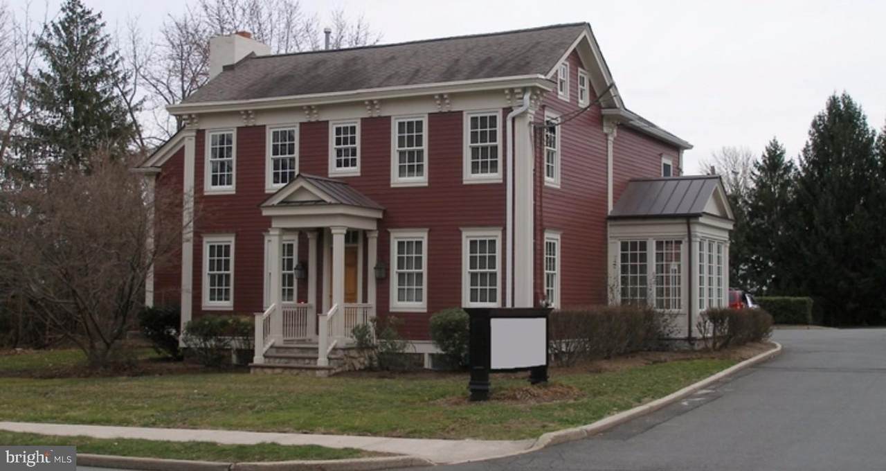 238 Delaware Avenue - Photo 1