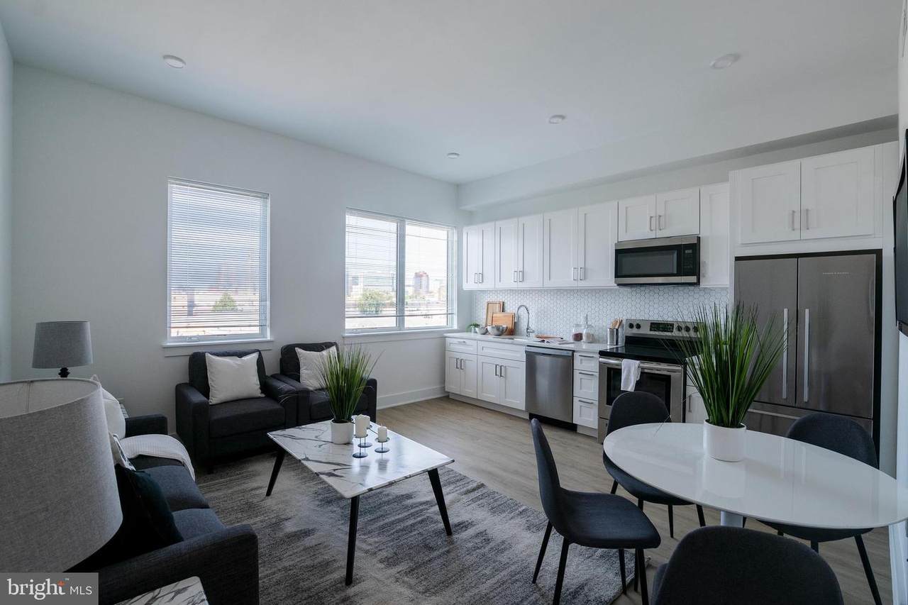 2235 Washington Avenue - Photo 1