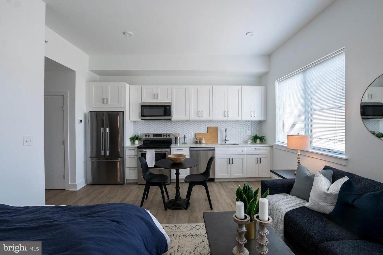 2235 Washington Avenue - Photo 1