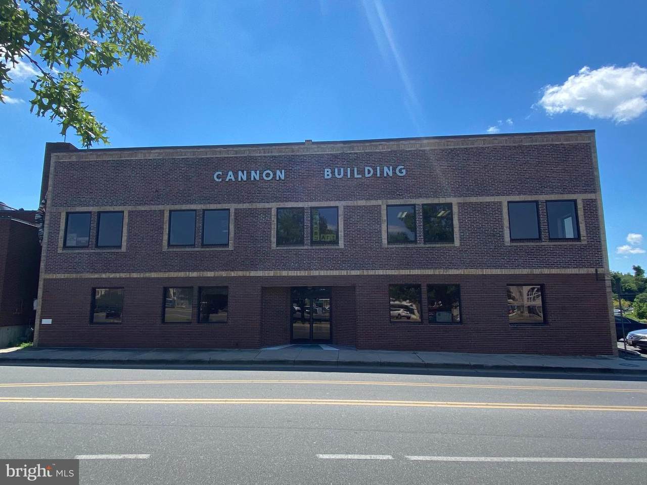 106 Circle Avenue - Photo 1