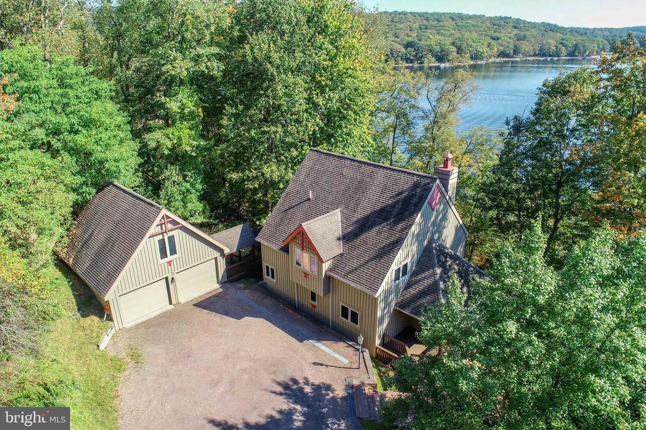 336 Paradise Heights - Photo 1
