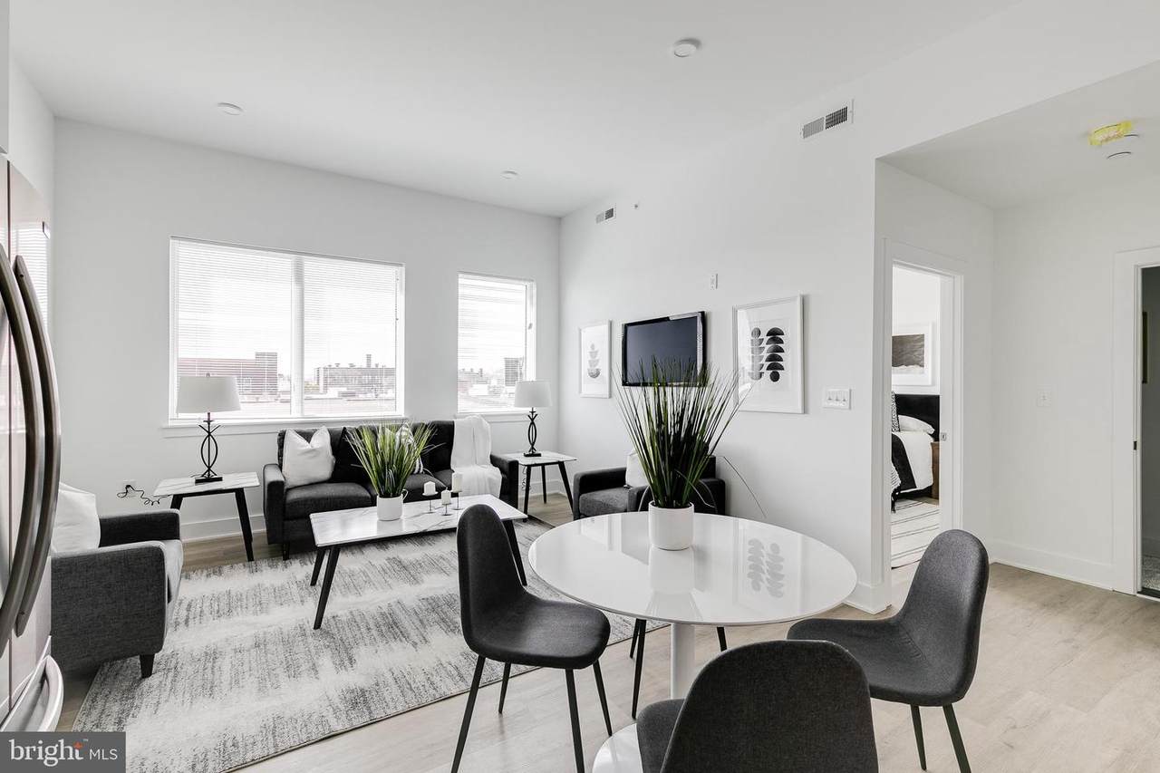 2201 Washington Avenue - Photo 1