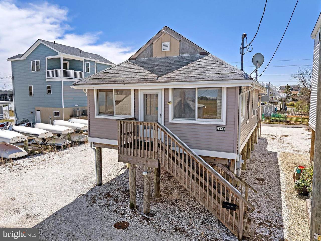 2561 Second - Photo 1