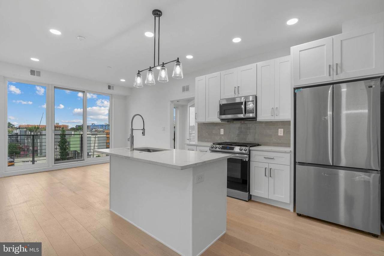 950 2ND Street - Photo 1