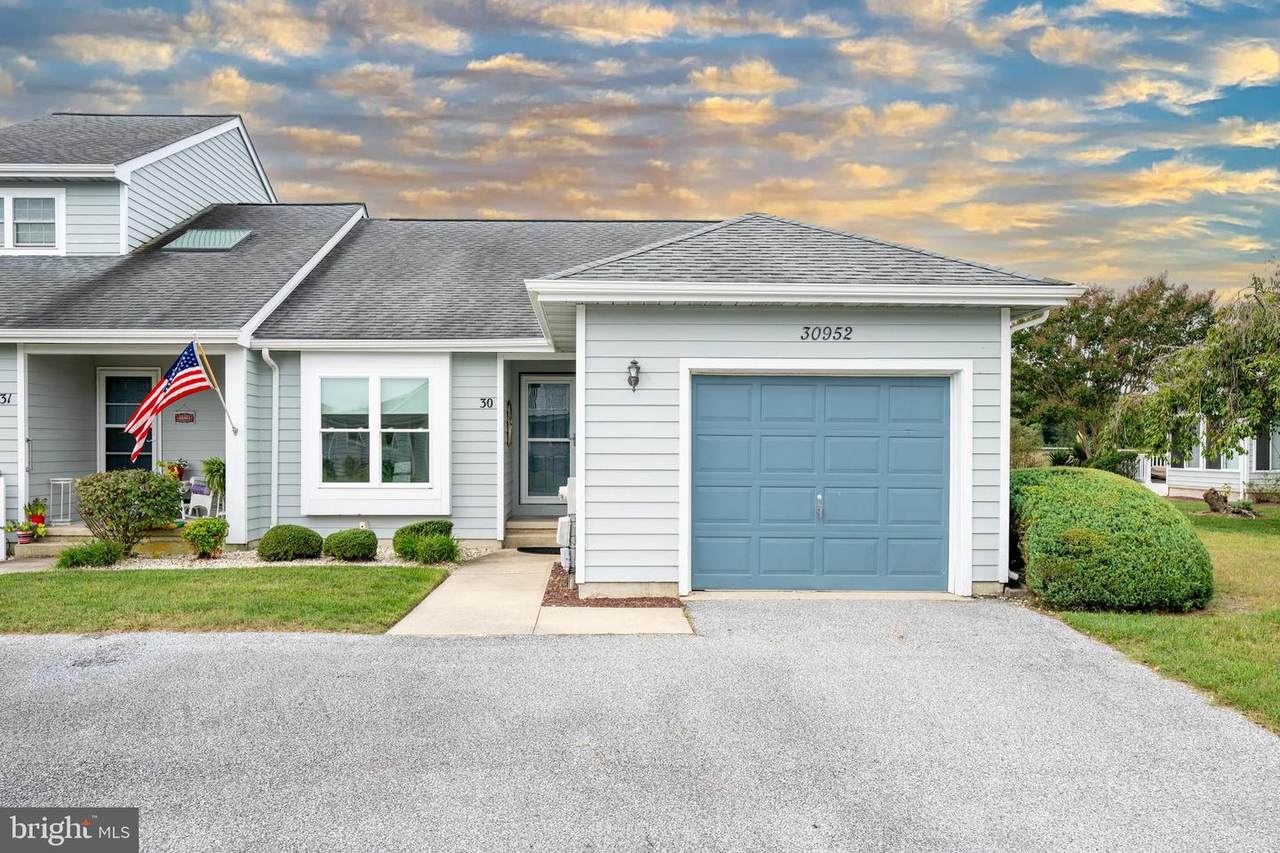 30952 Crepe Myrtle Drive - Photo 1