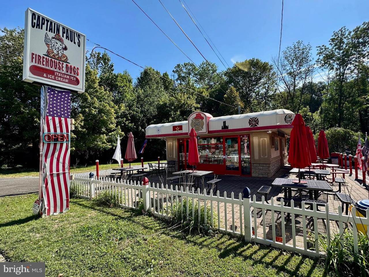 2230 Princeton Pike - Photo 1