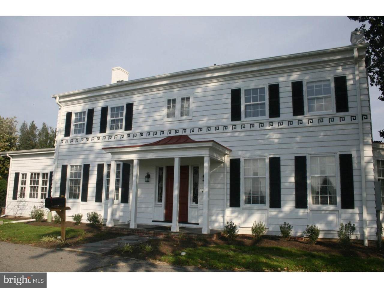 1325 State Street - Photo 1