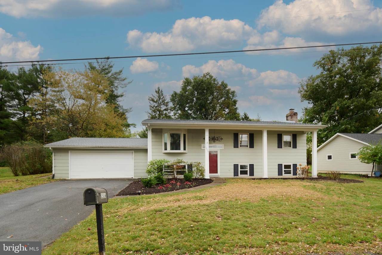 1516 Elizabeth Road - Photo 1