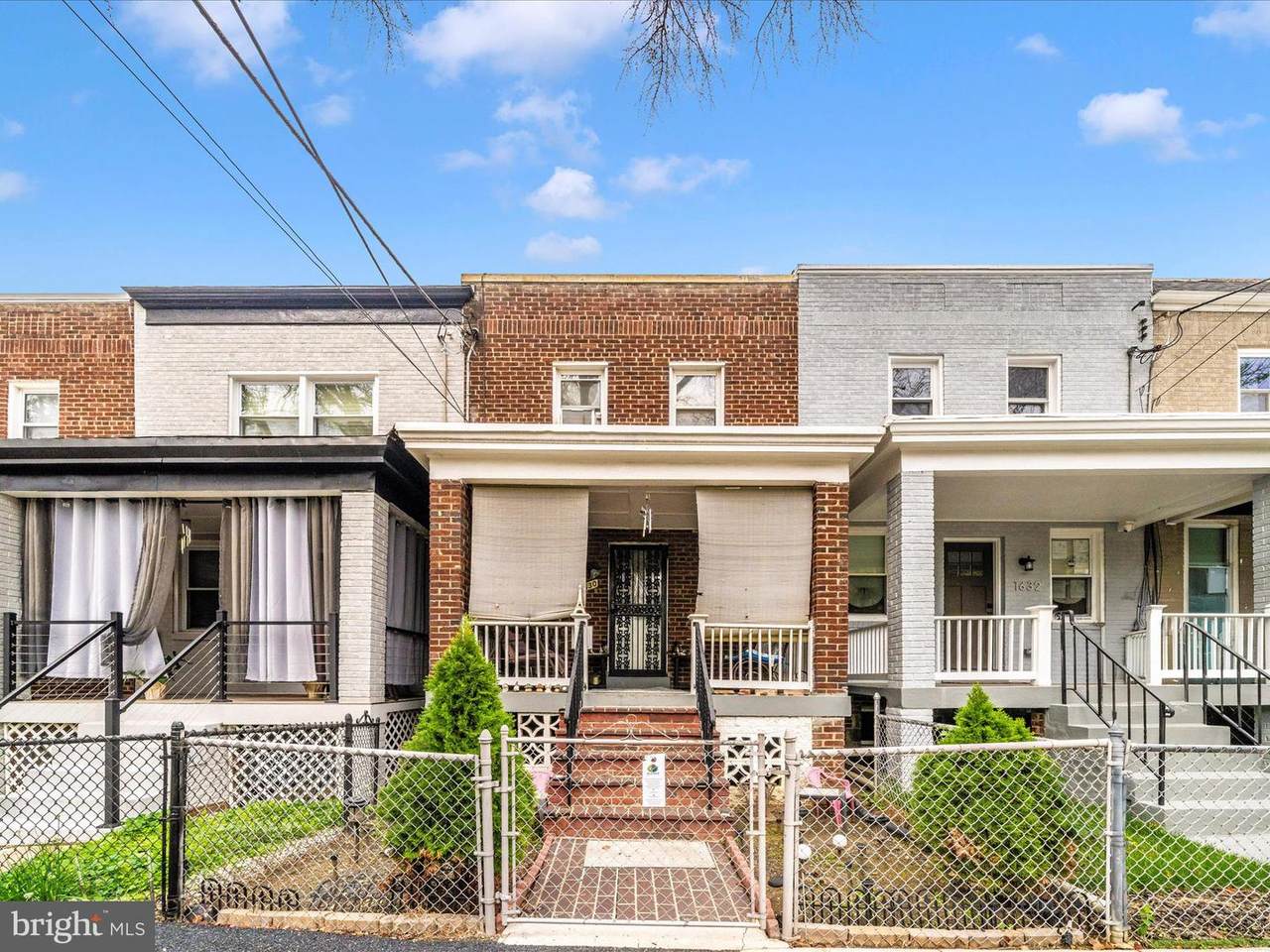 1630 Ridge Place - Photo 1