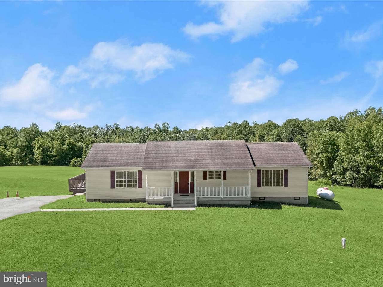 16195 Wilkerson Place - Photo 1