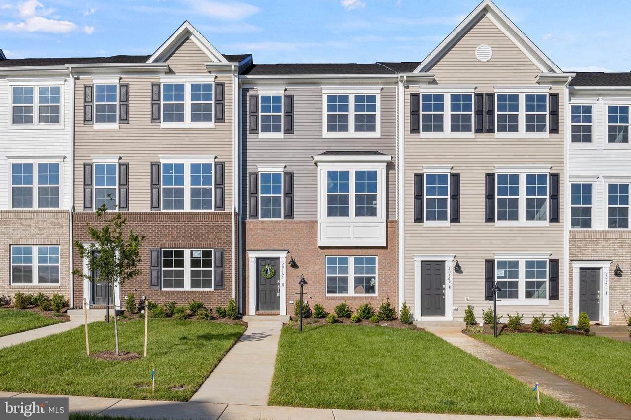 20167 Stonehaven Avenue - Photo 1