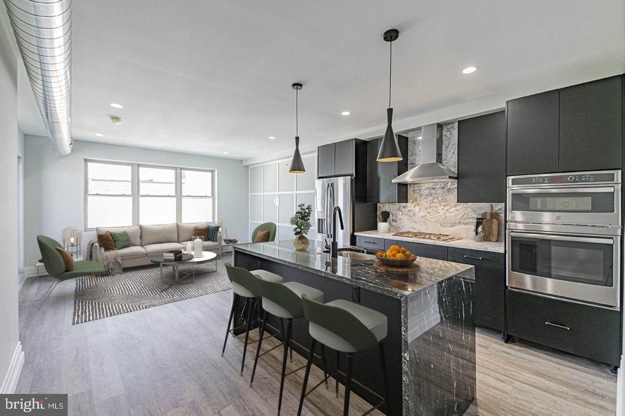 526 Brown Street - Photo 1