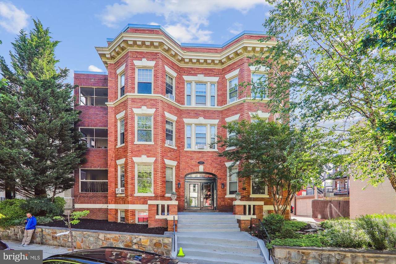 3427 13TH Street - Photo 1