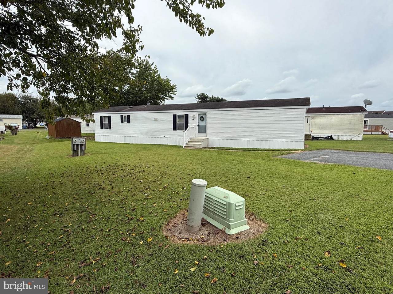 9241 Clare Circle - Photo 1