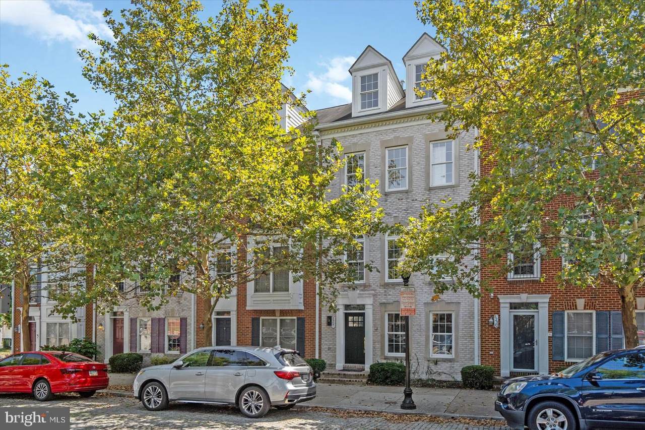 829 Mchenry Street - Photo 1