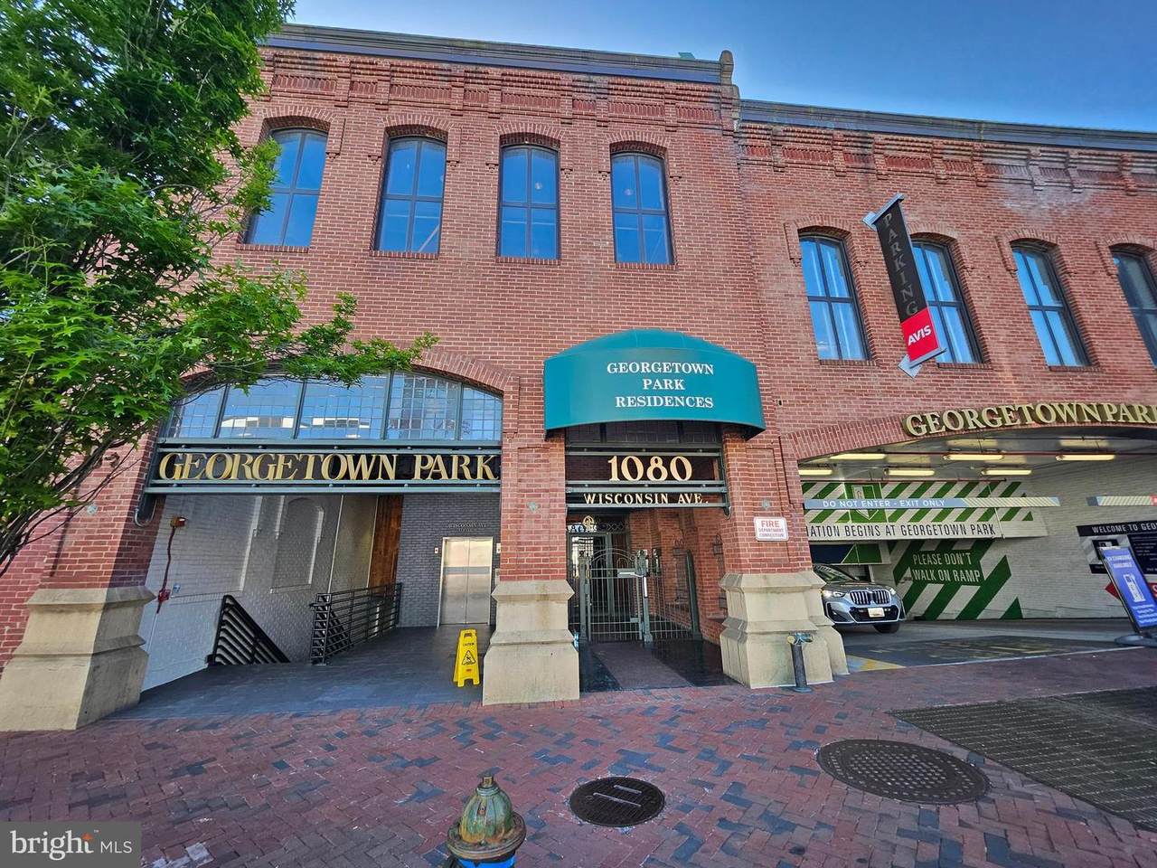 1080 Wisconsin Avenue - Photo 1