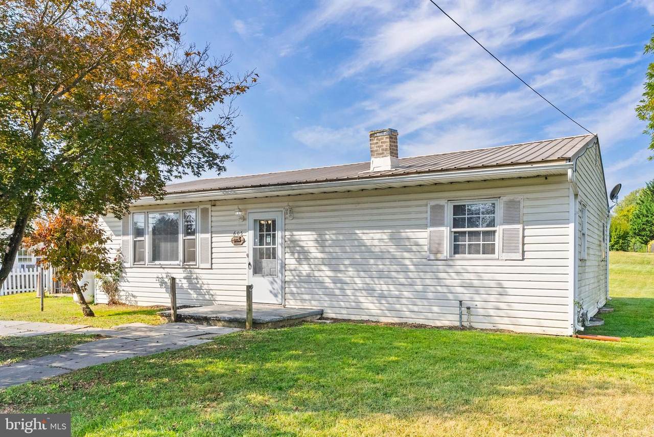 605 Marshall Street - Photo 1