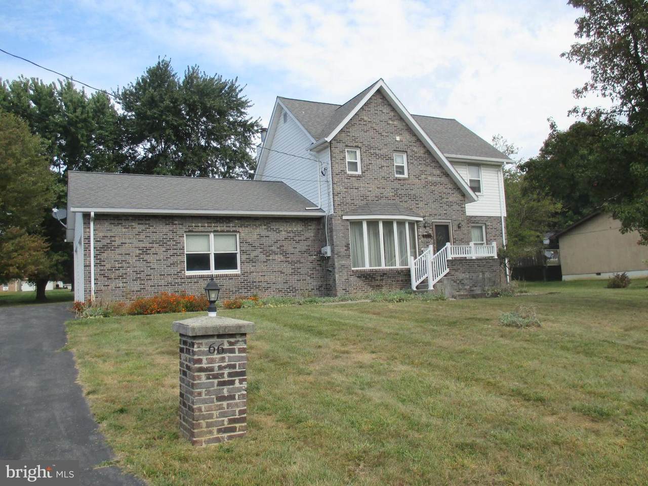 66 White Willow Court - Photo 1