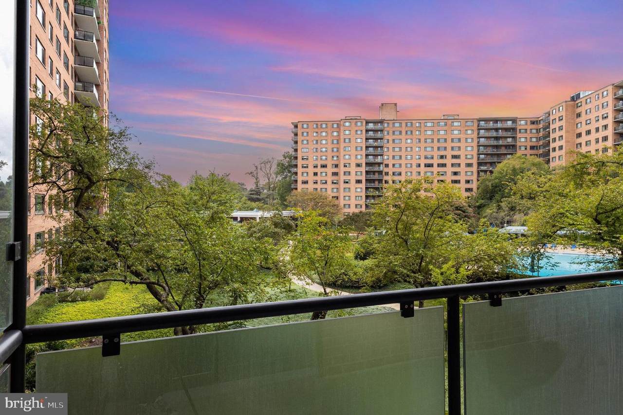 4201 Cathedral Avenue - Photo 1