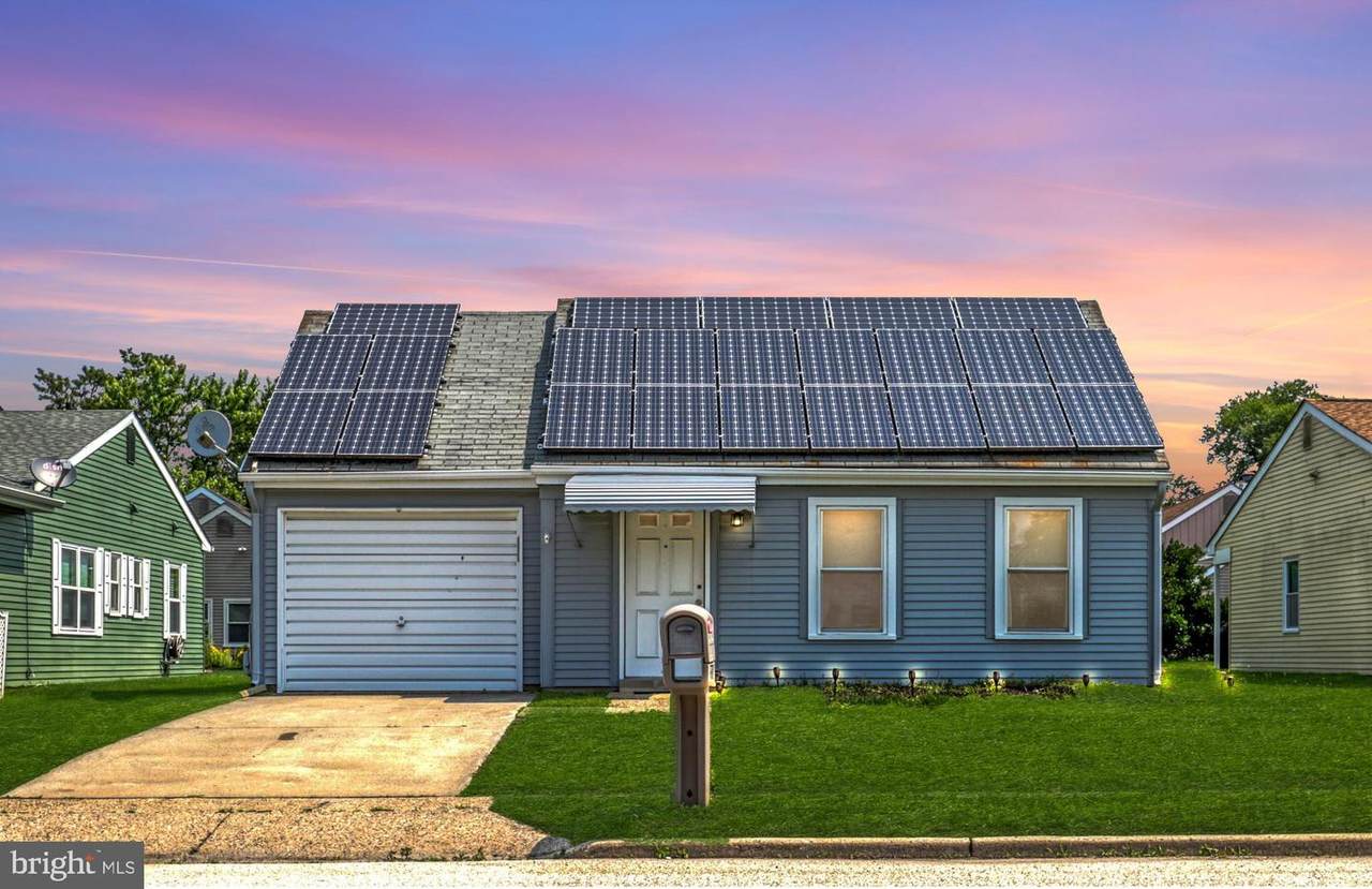 224 Huntington Drive - Photo 1