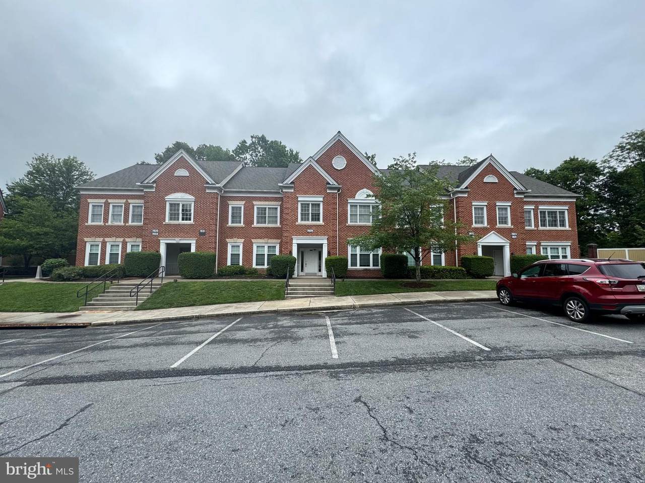 7821, 7825, 7829, 78 Belle Point Drive - Photo 1