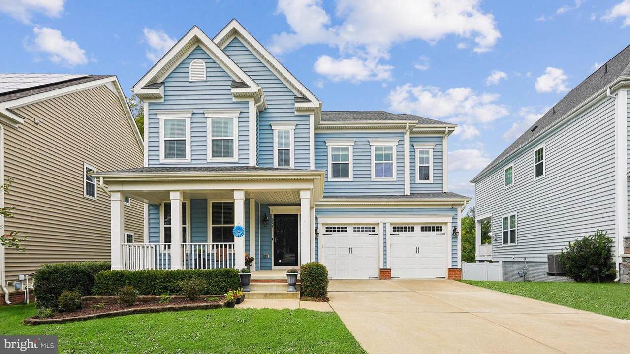 527 Apricot Street - Photo 1