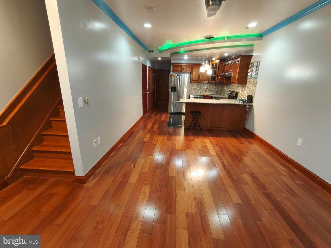 1106 Wallace Street - Photo 1