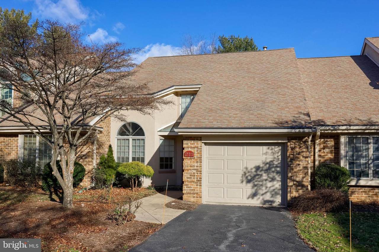 211 Willow Valley Drive - Photo 1