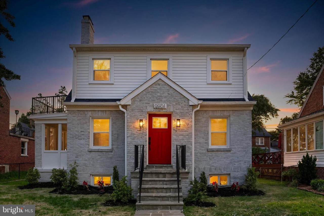 2054 34TH Street - Photo 1